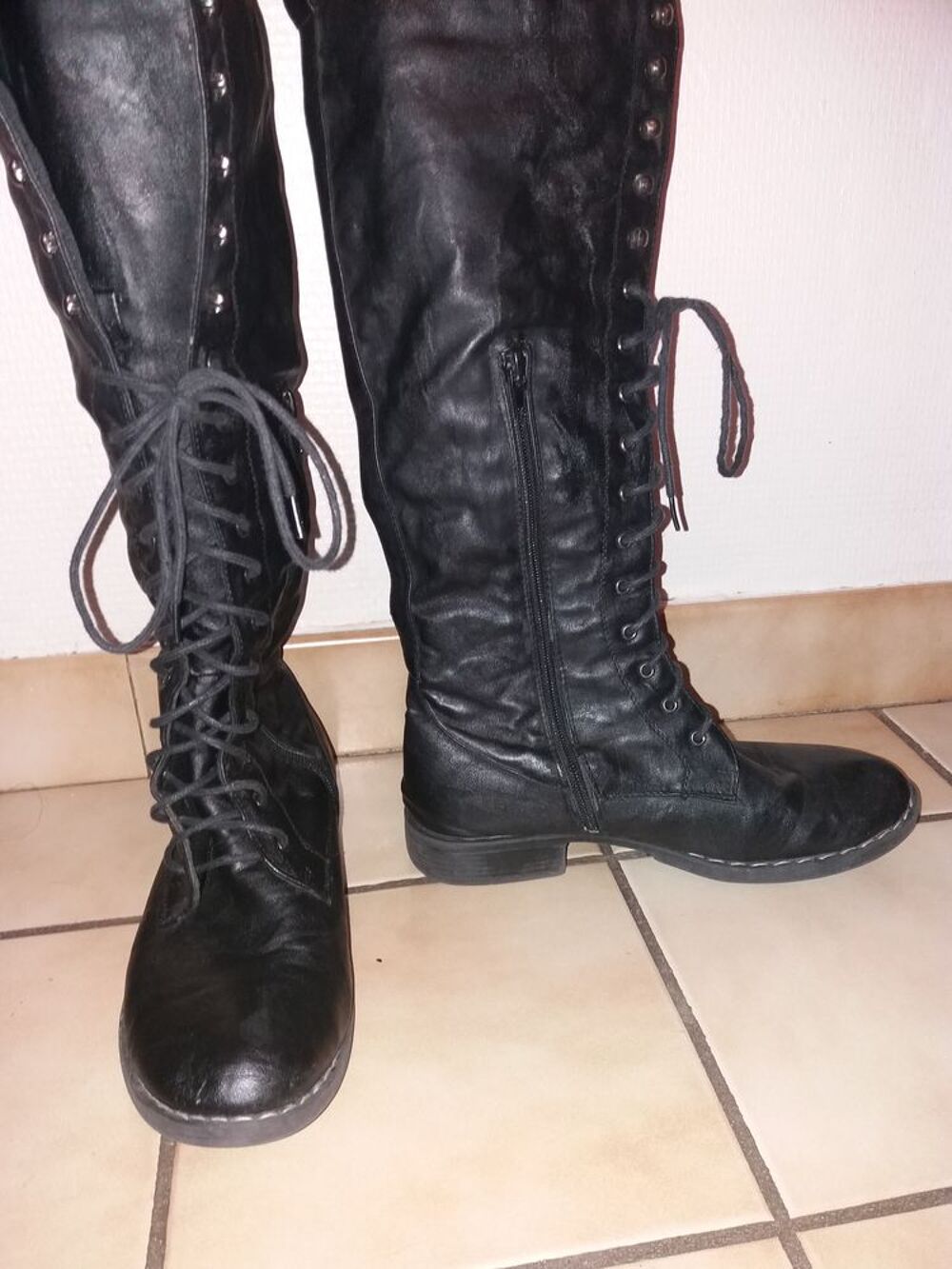 Bottes noir &agrave; lacets Chaussures