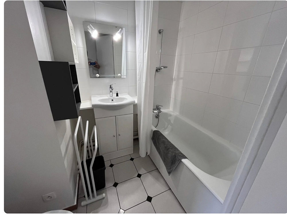 Location Appartement Vincennes Bld de la liberation , studio en meublée Vincennes