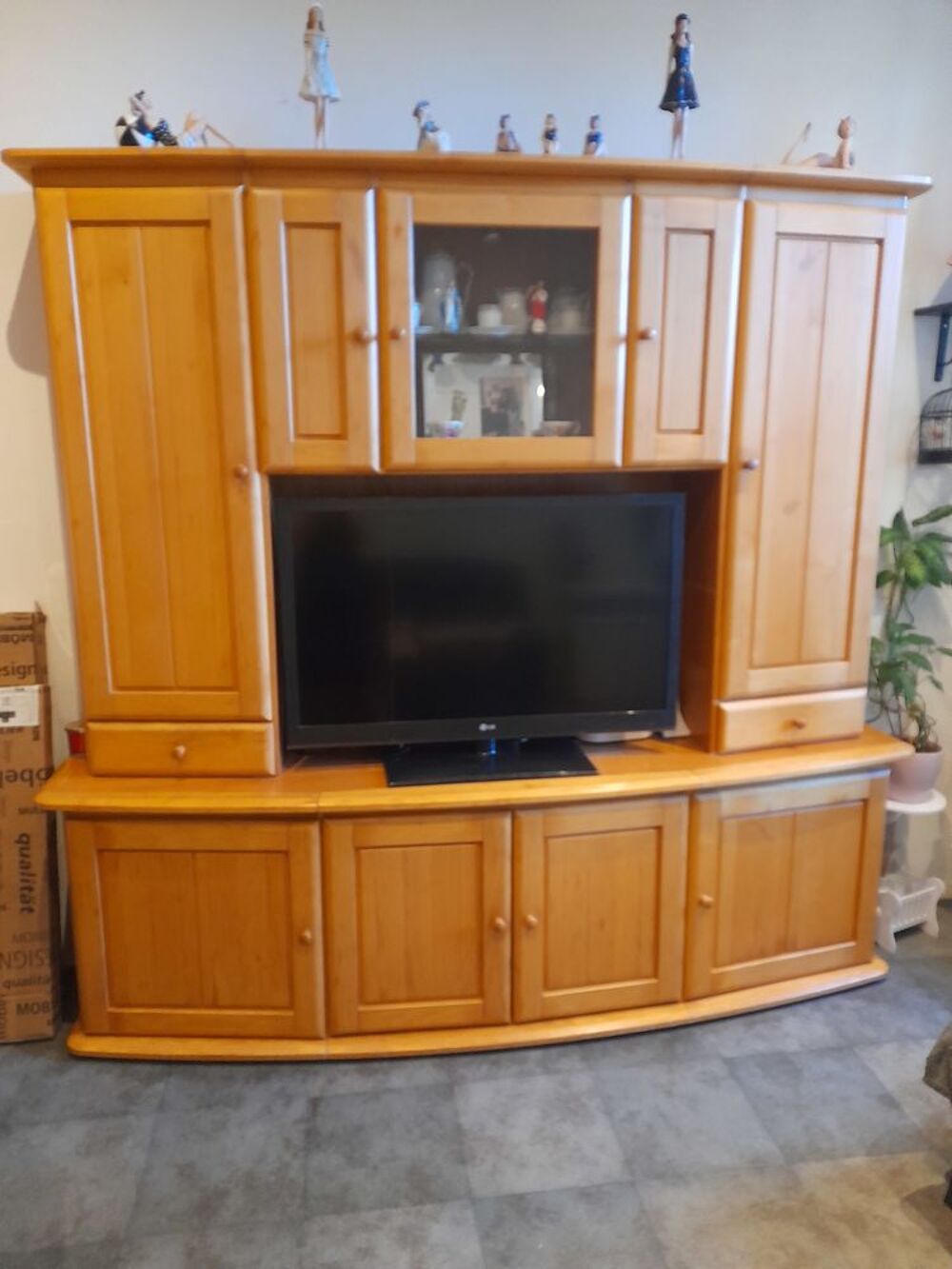 Salle &agrave; manger en pin massif Meubles