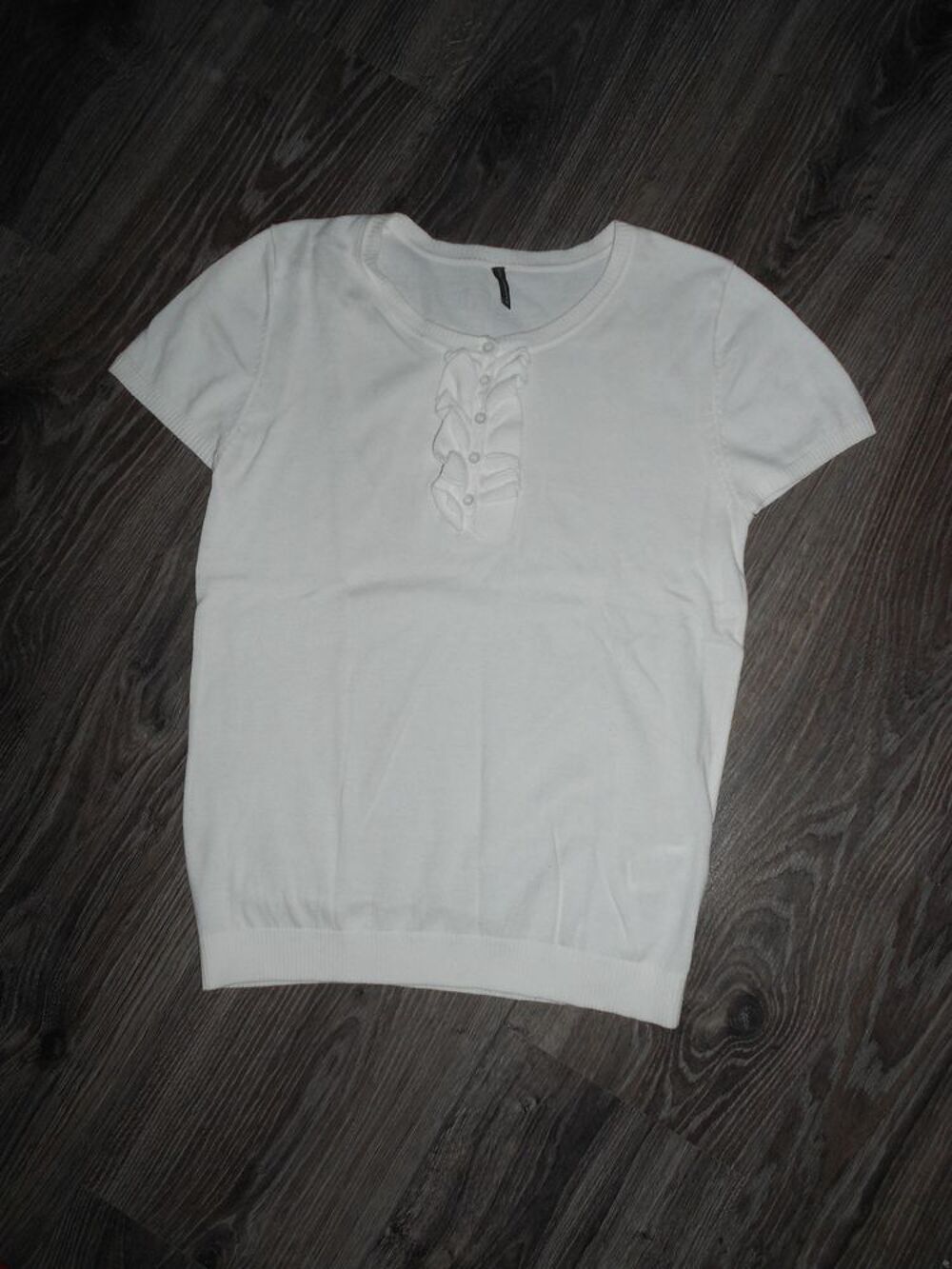 Pull blanc l&eacute;ger &agrave; jabot manches courtes Naf Naf - T 40 Vêtements