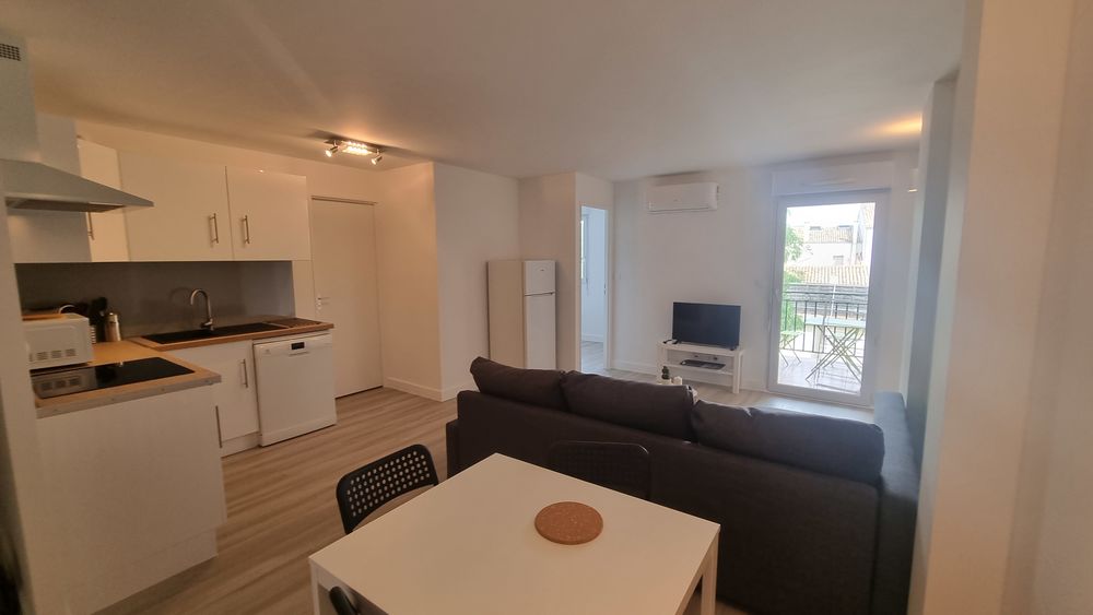 Location Appartement F2 Meublé BALCON au centre de FRONTIGNAN Frontignan