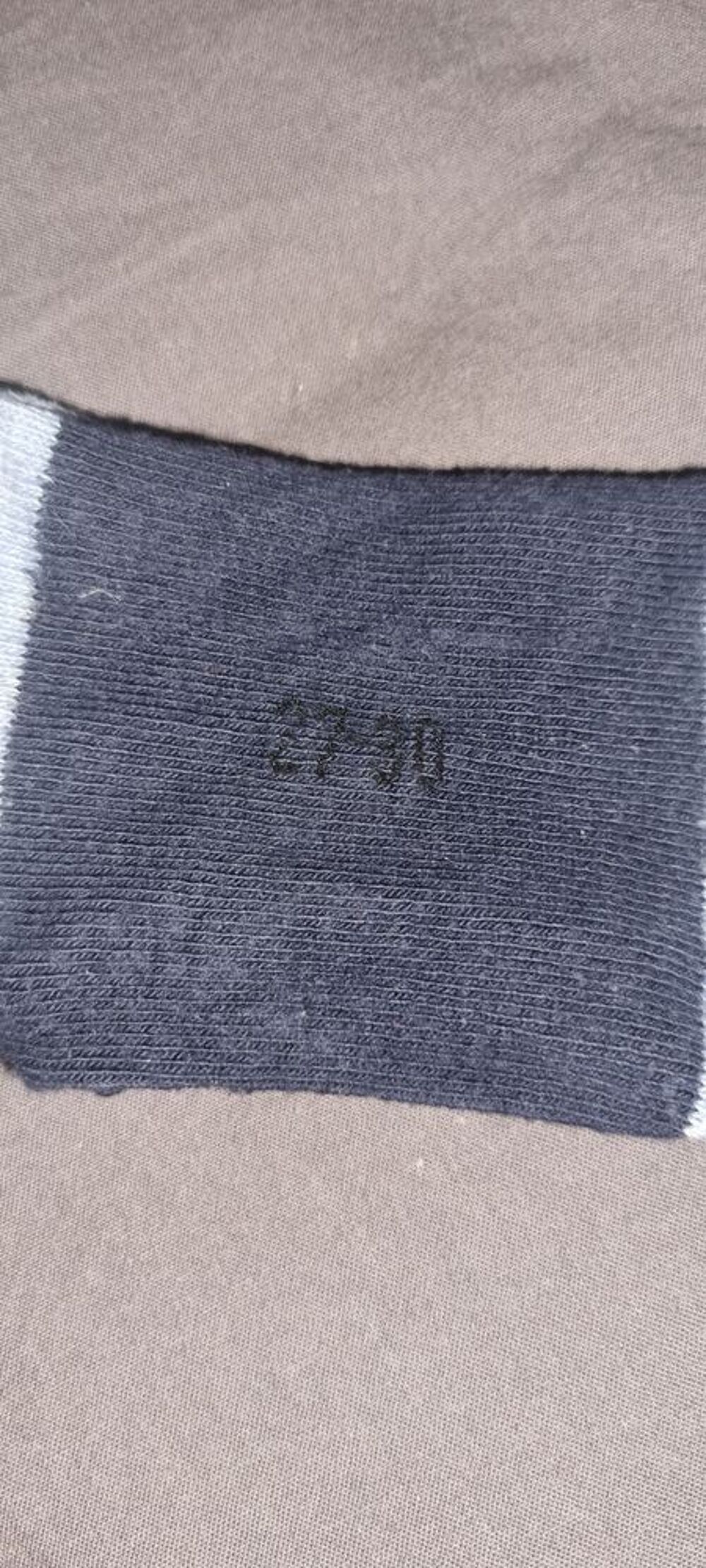 Paire de chaussettes enfant marine et bleu clair- P24/30 Vêtements enfants