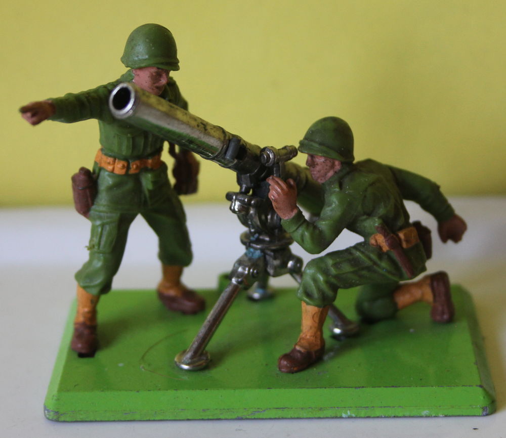 BRITAINS GI 75 mm gun Jeux / jouets