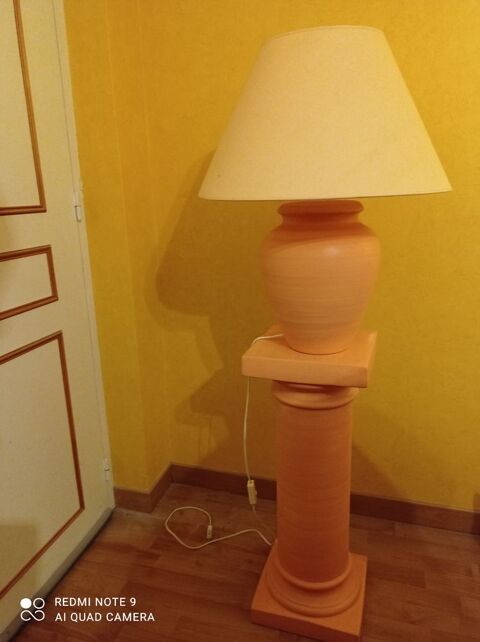 Lampe 25 Saint-Marcel-de-Flines (42)