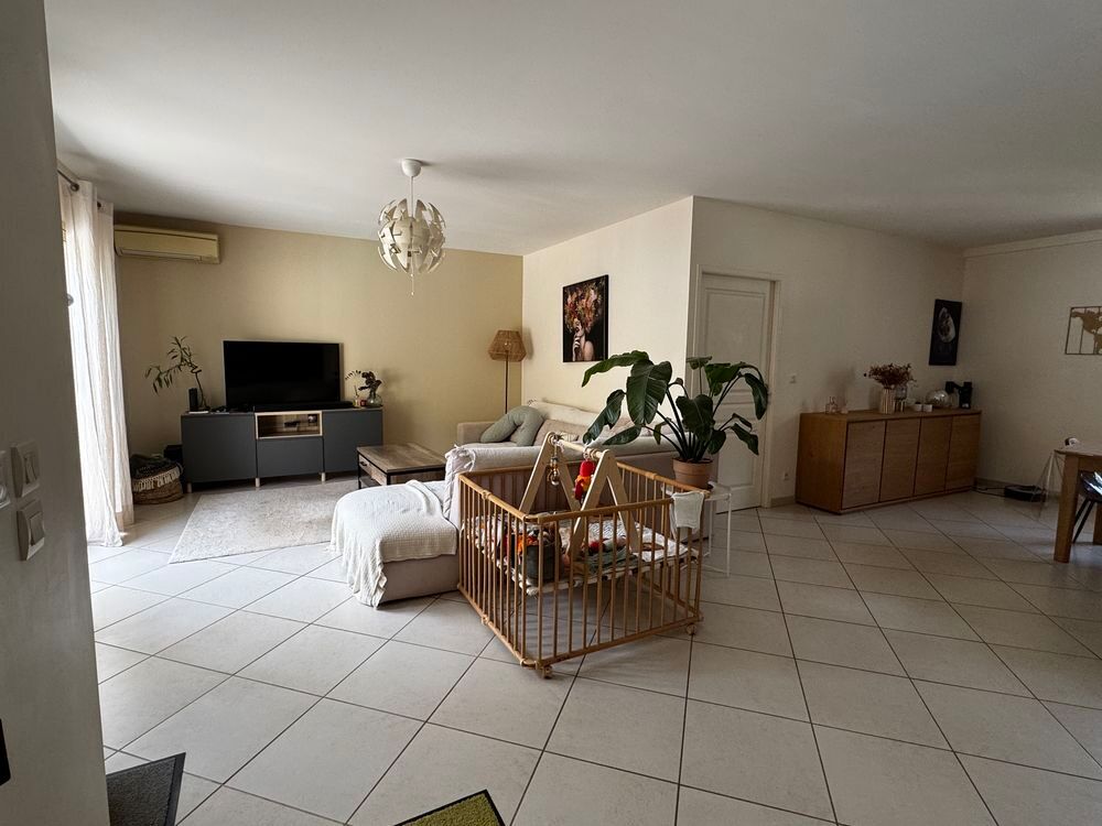 Vente Maison Maison de plein pied 113m² avec piscine Arcambal