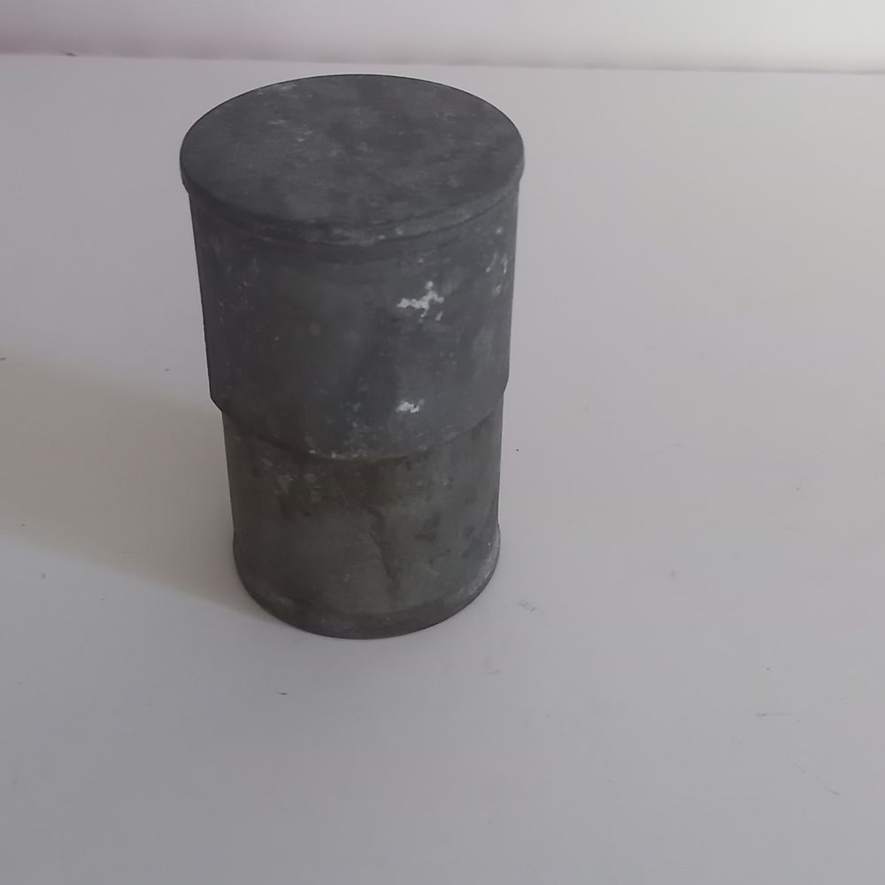 Petite boite tamis en m&eacute;tal en zinc , en 3 parties, le tamis Bricolage