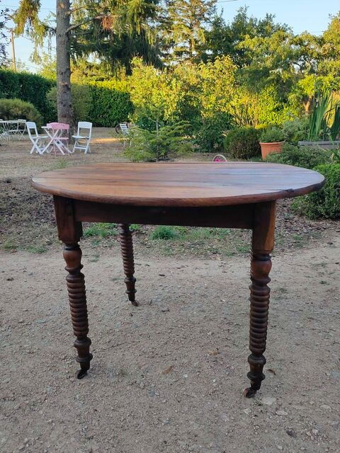 Ancienne table en ch�ne ( n�2) 80 Avermes (03)