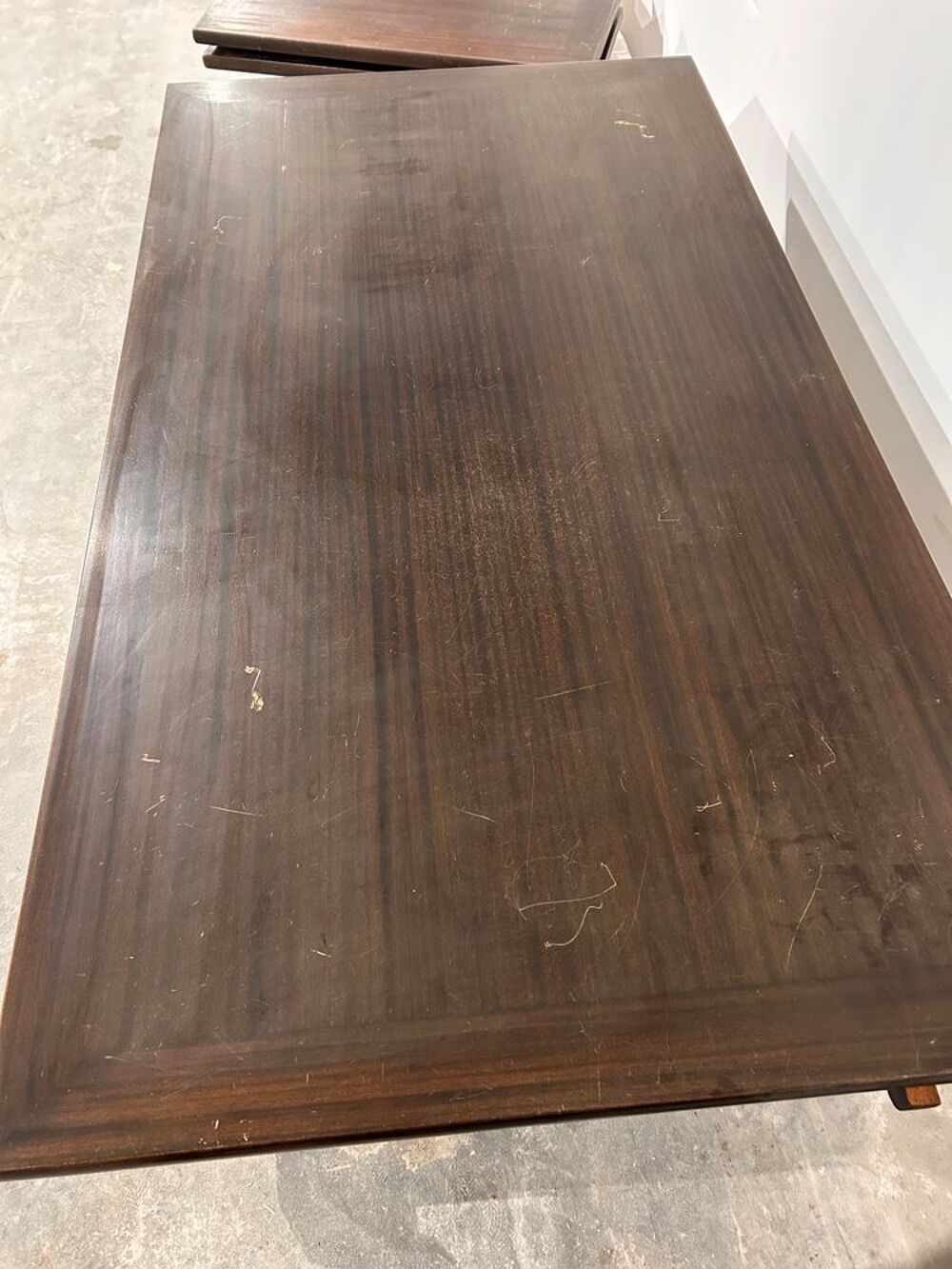 Grande table en bois massif avec 2 rallonges = 2,60 m Meubles