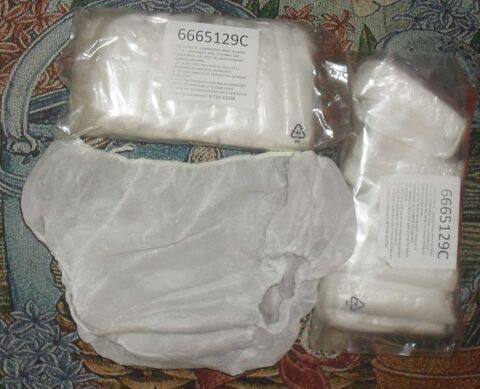 20 culottes jetables T XL 18 Montreuil (93)