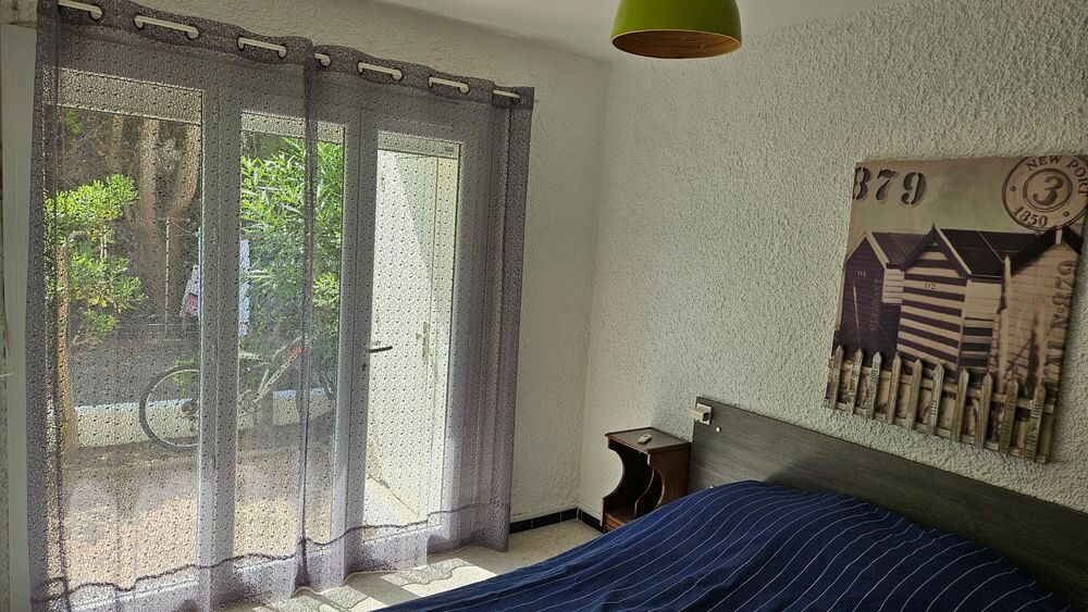   appartement T2 rez-de-chaussée avec jardin Languedoc-Roussillon, St Pierre Sur Mer (11560)