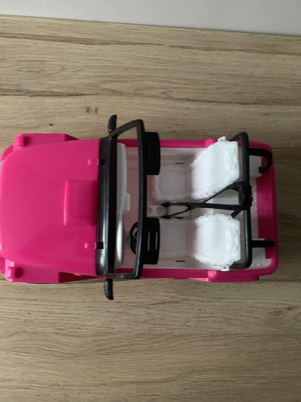 Voiture BARBIE Beach Cruiser rose Jeux / jouets