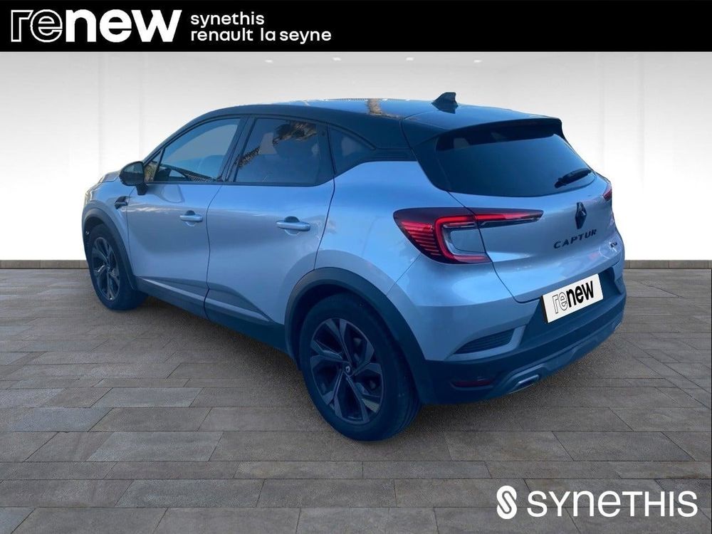 Captur E-Tech full hybrid 145 Engineered 2023 occasion 83500 La Seyne-sur-Mer