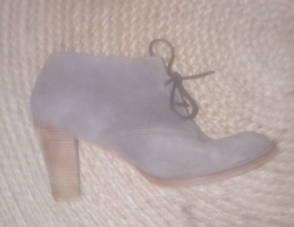 chaussure Minelli &agrave; lacet - taille 39 Chaussures