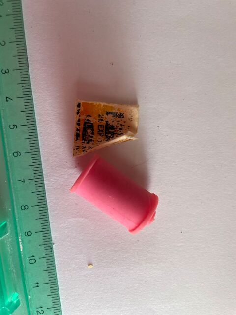 Gomma gomme eraser collection boite rose 2 Bures-sur-Yvette (91)