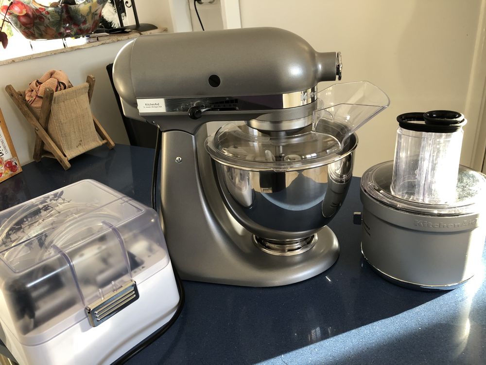 ROBOT P&Acirc;TISSIER MULTIFONCTION -TRANCHEUR RAPEUR KITCHENAID Electroménager