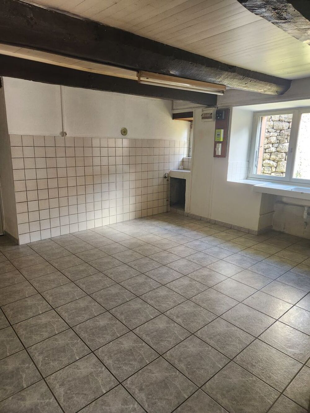 Vente Maison MAISON EN PIERRE AVEC TERRAIN 429M2-BURZET (HAMEAU SAUSSES) Burzet