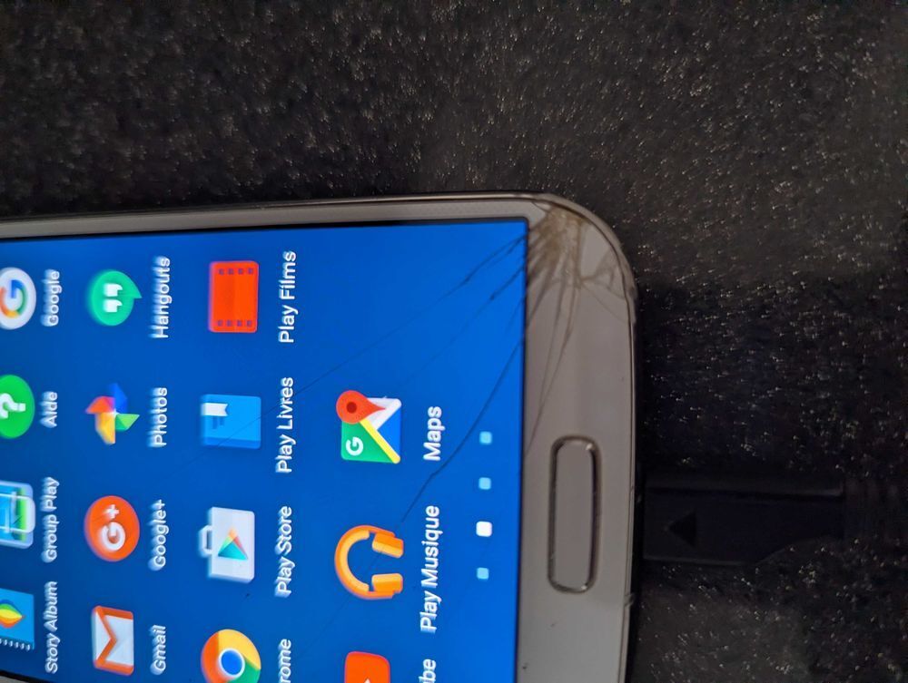 Samsung Galaxy S4 GT-19505 Téléphones et tablettes