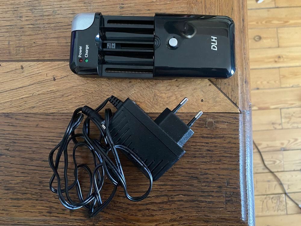 chargeur universel batterie jubio Photos/Video/TV
