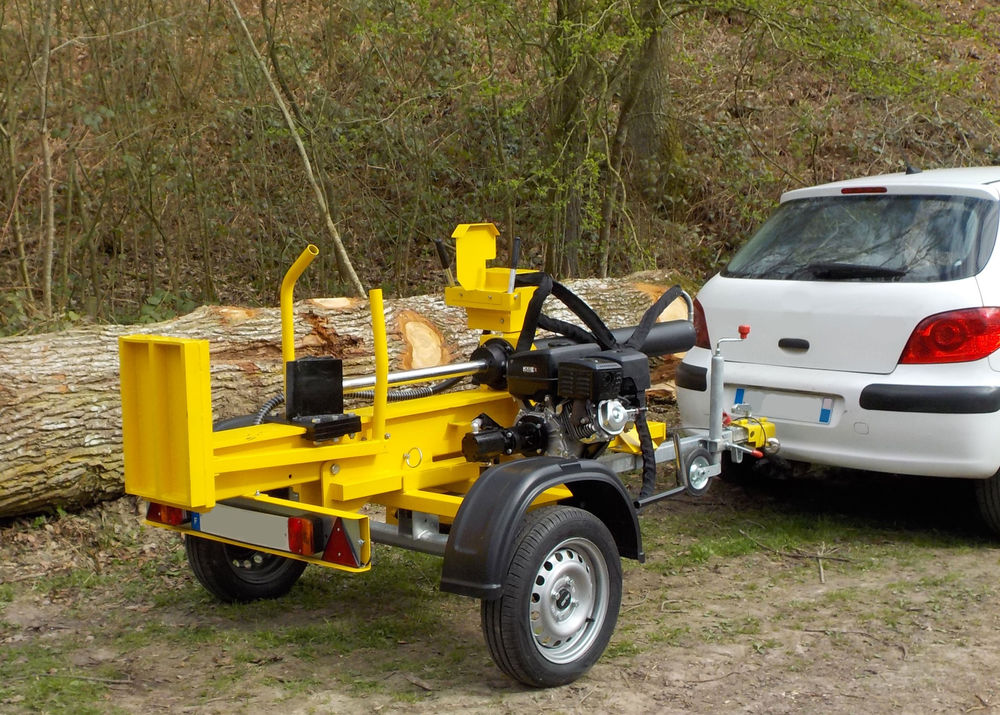 Fendeuse routi&egrave;re 26 Tonnes Thermique 7CV LS2600 110cm Jardin