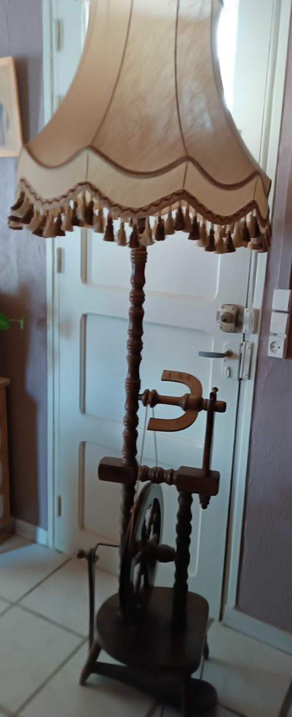 lampe rouet Décoration