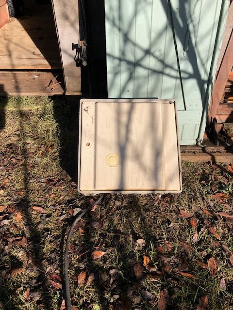 COFFRET DE CHANTIER 200 Graveson (13)