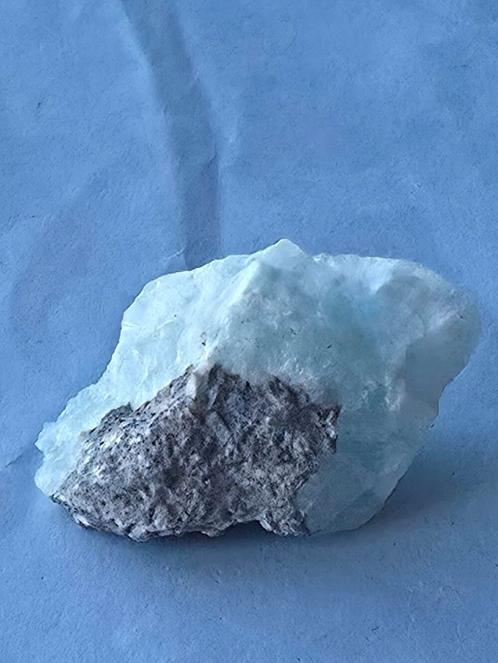 Sp&eacute;cimen H&eacute;mimorphite Bleut&eacute;e Etoil&eacute;e-RDC 21g 
