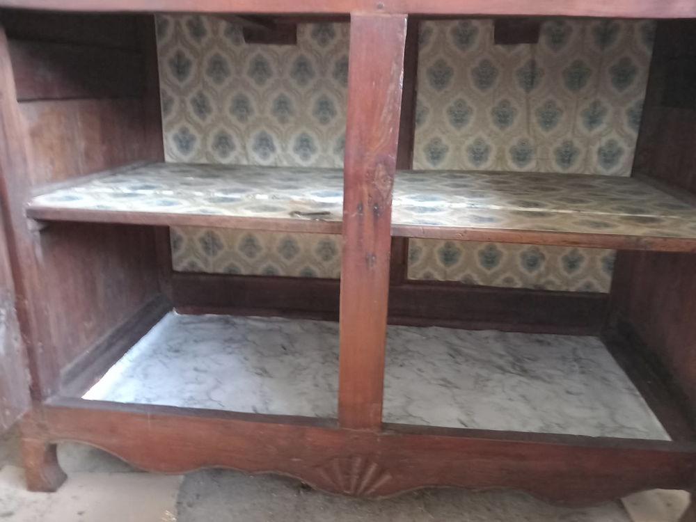 BUFFET ANCIEN Meubles
