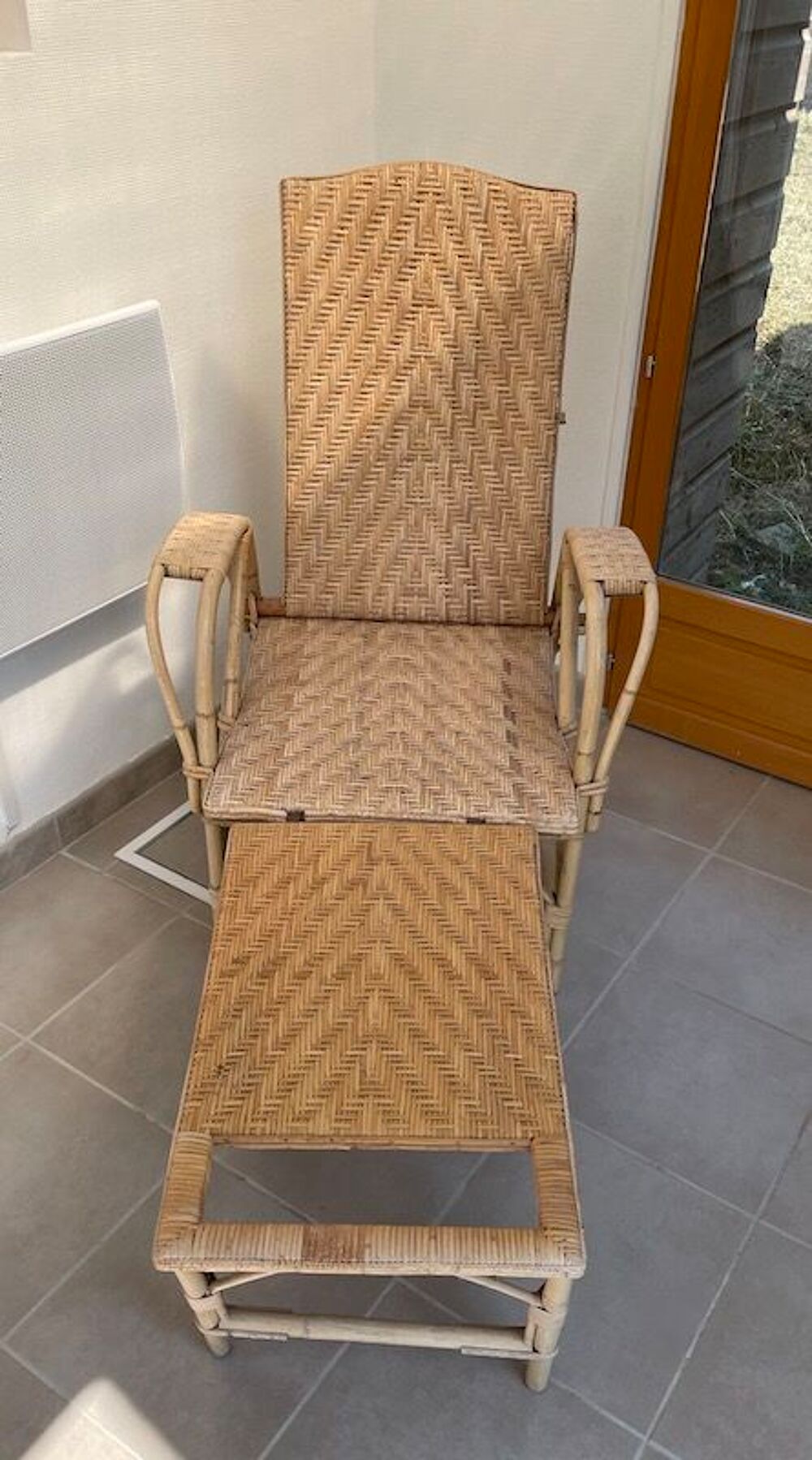 Chaise longue en rotin ann&eacute;es 50 Meubles