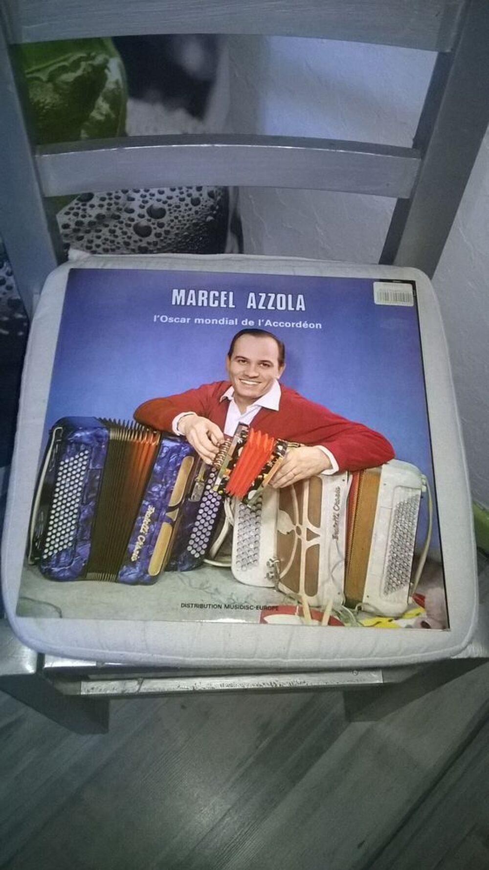 Vinyle Marcel Azzola
Comme Au Bal
Excellent etat
Double a CD et vinyles
