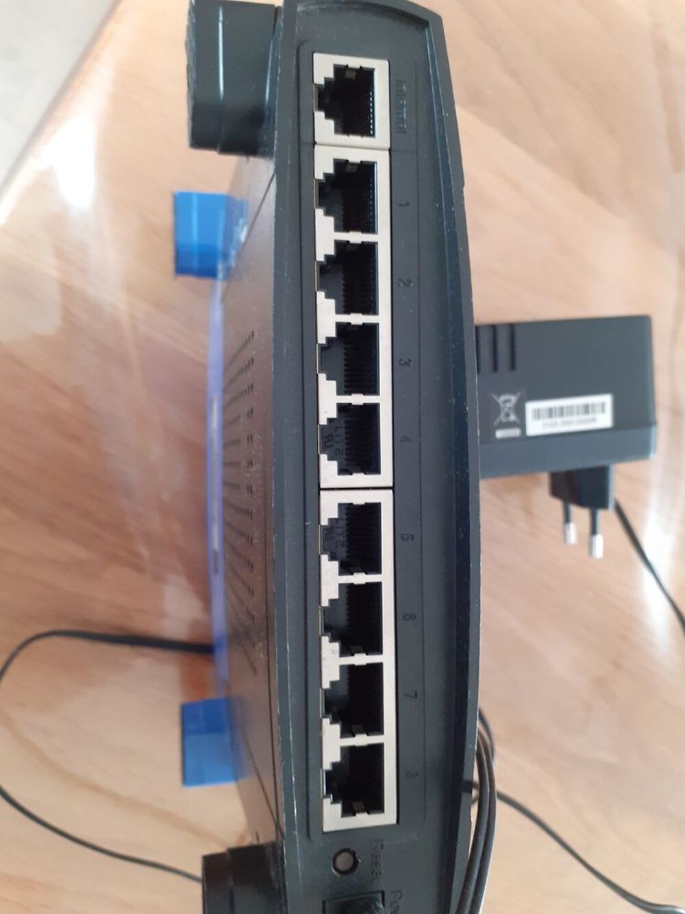 ROUTEUR Matériel informatique