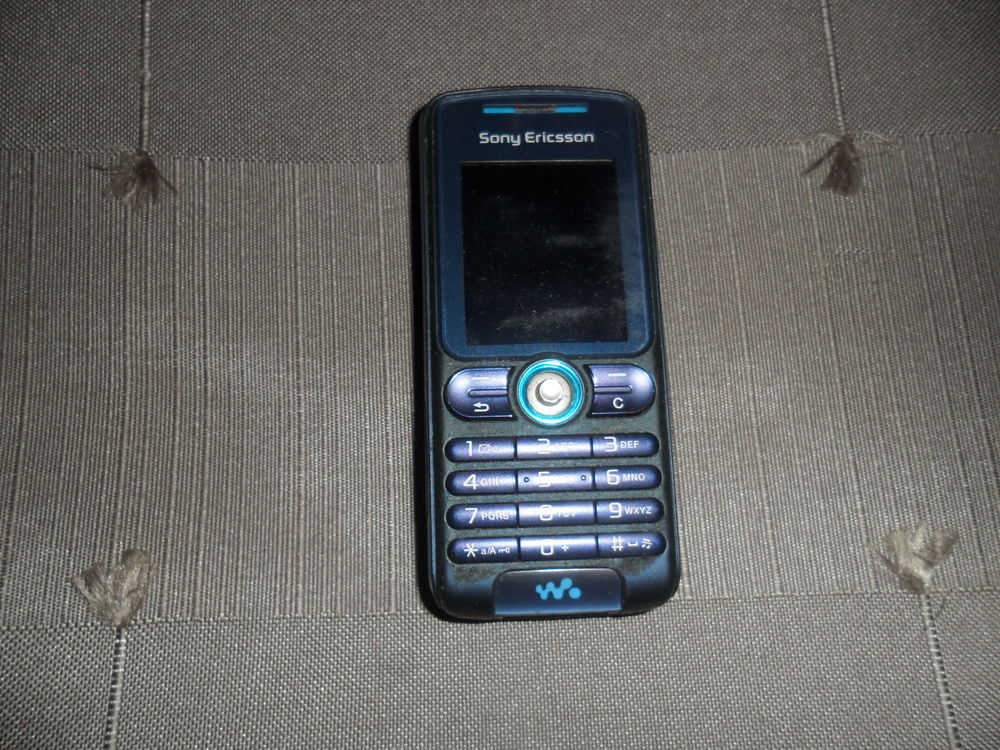 T&eacute;L&eacute;PHONE Tlphones et tablettes