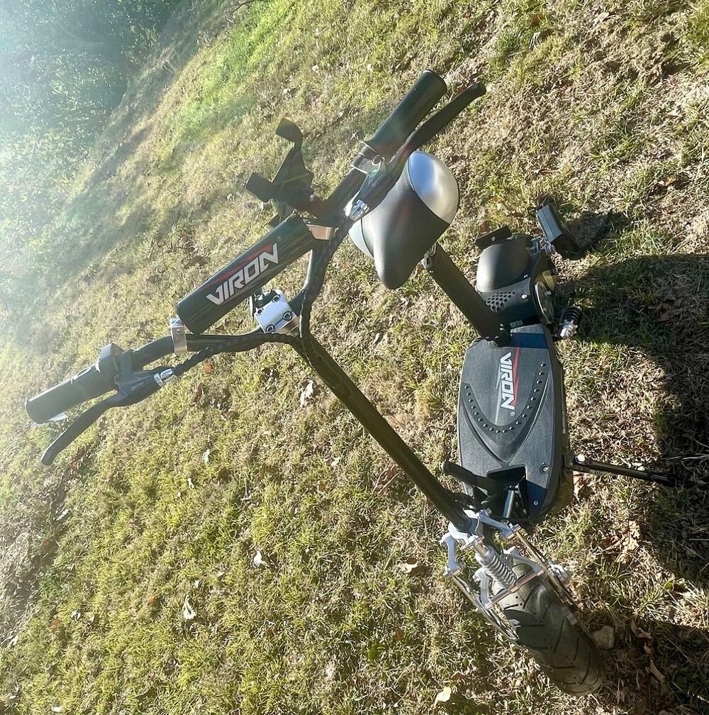 Trottinette &eacute;lectrique Viron neuve jamais servi Sports