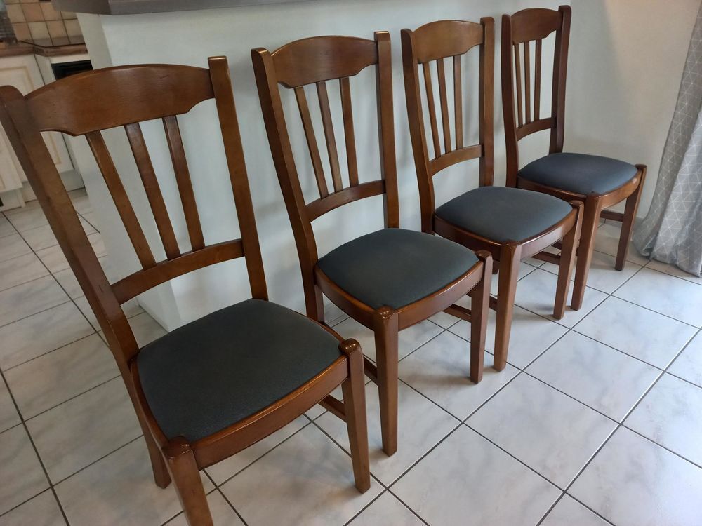 Chaises le lot 6 o&ugrave; 8 Meubles