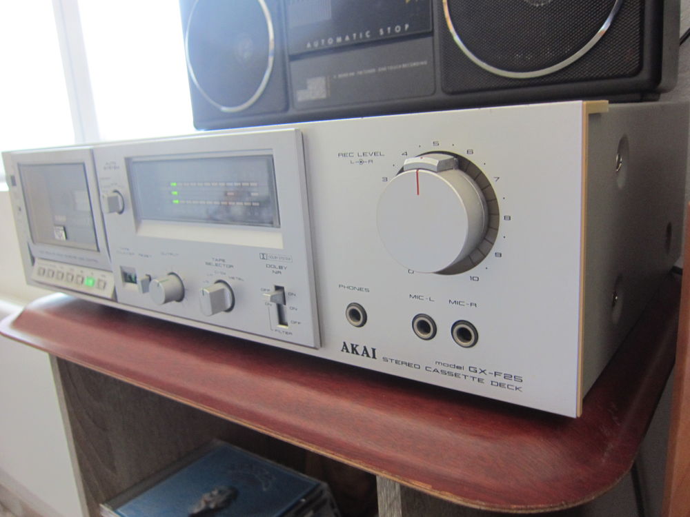Platine cassette haut de gamme AKA&Iuml; GX-F25 Audio et hifi