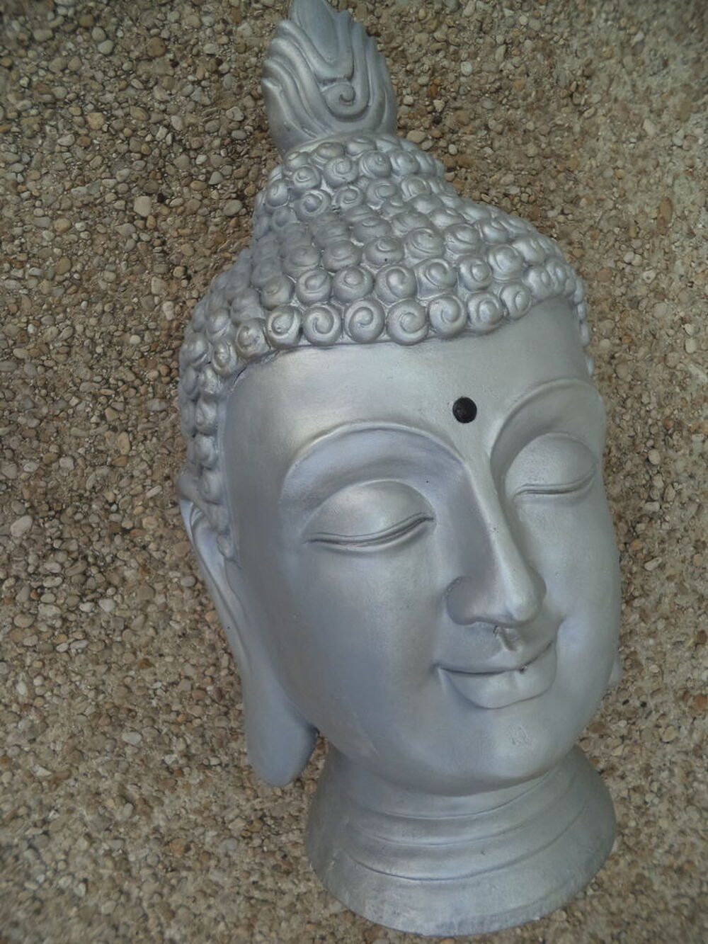T&ecirc;te de Bouddha grand format. Décoration