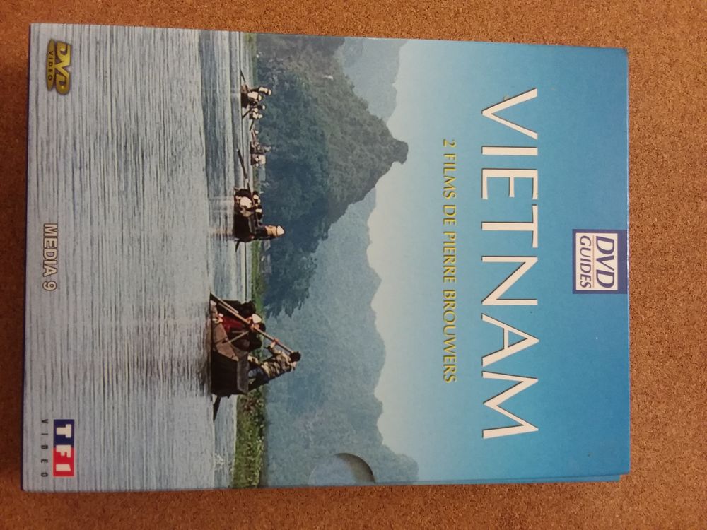 Coffret DVD vietnam Pierre browers DVD et blu-ray