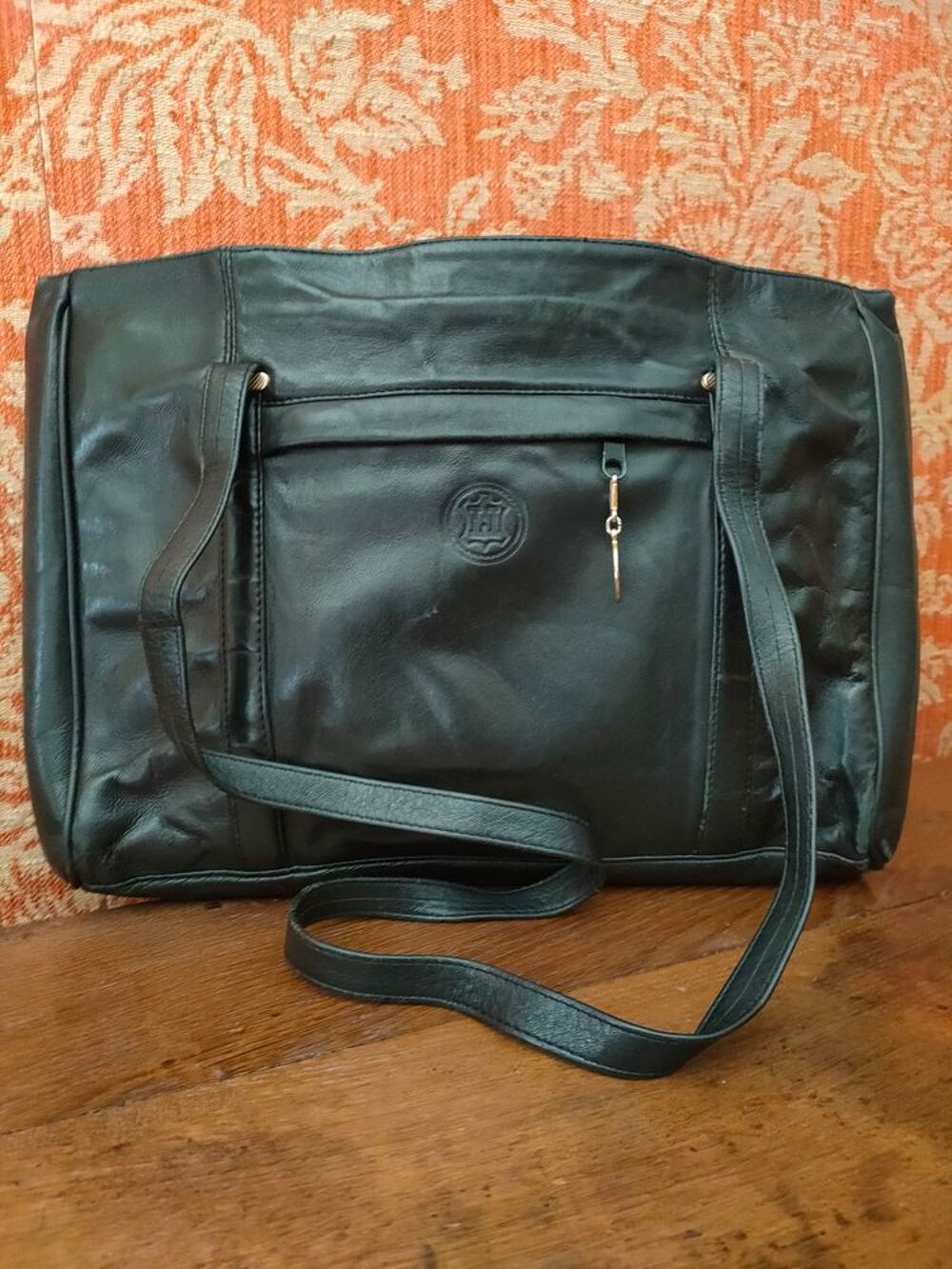Sac &agrave; main cuir
Maroquinerie