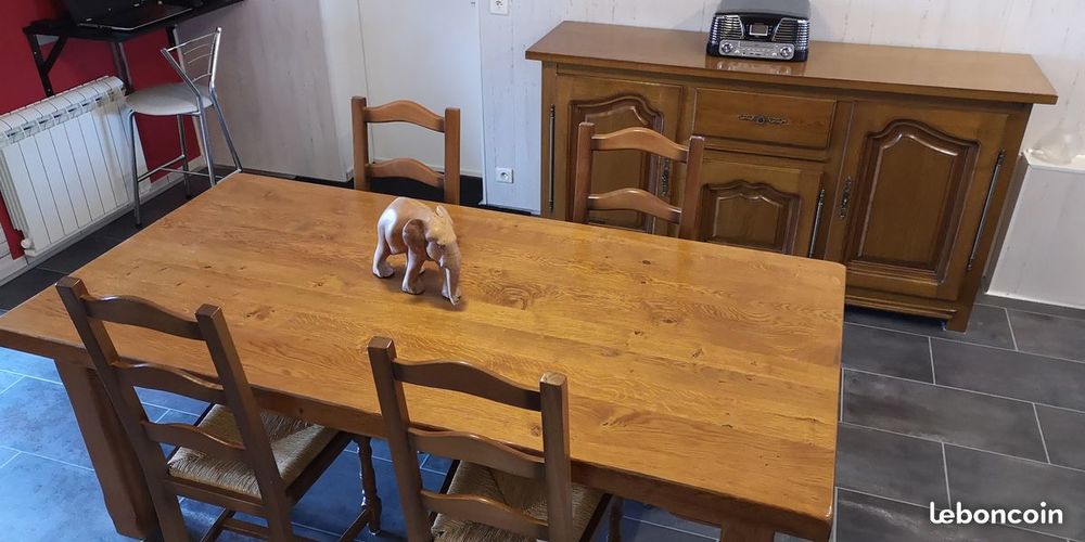 Ensemble table ch&ecirc;ne, 4 chaises, meuble bas Meubles
