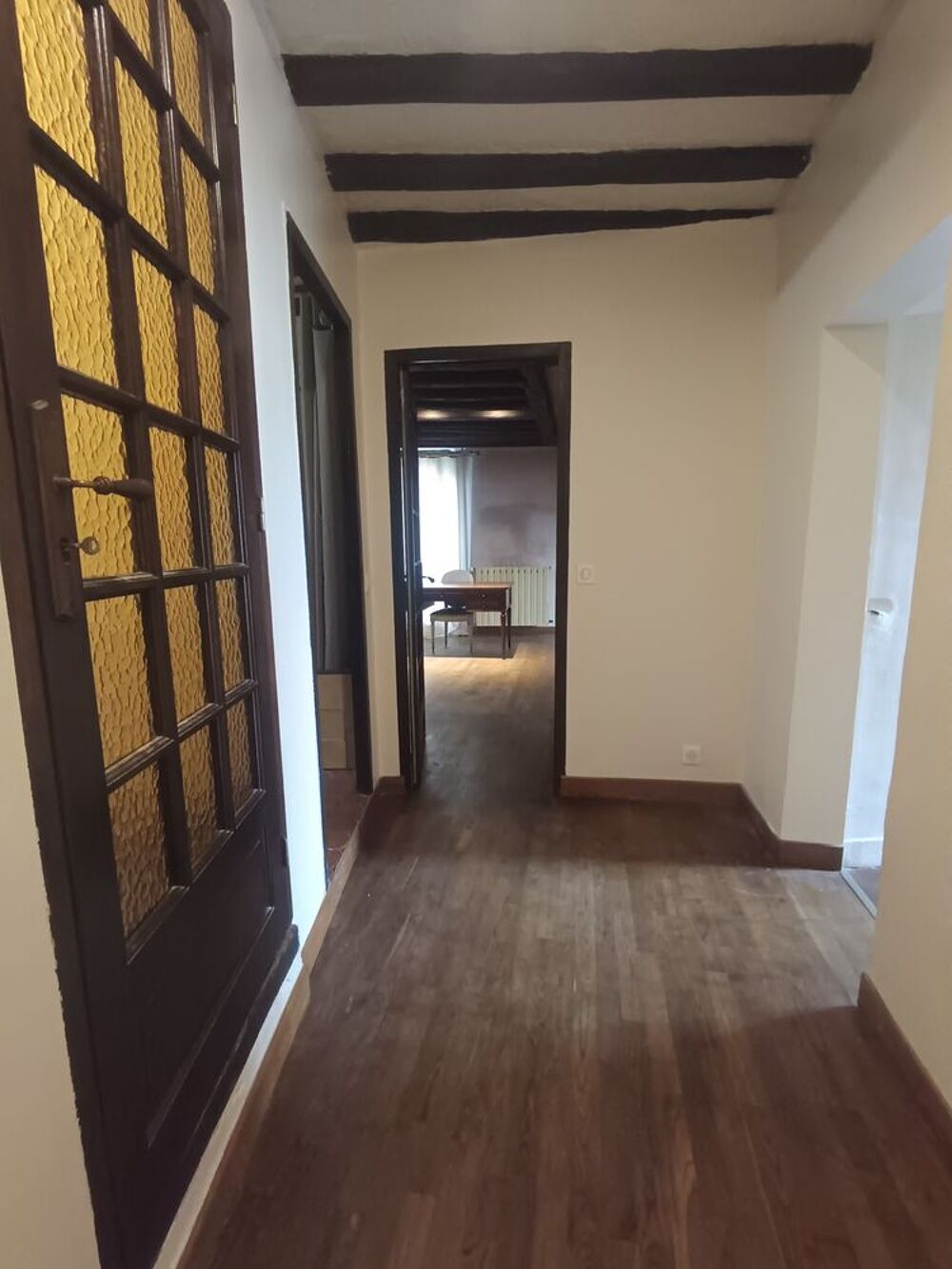 Vente Maison Rare. Maison de 155m2 et 130m² de surfaces aménageables Dampmart