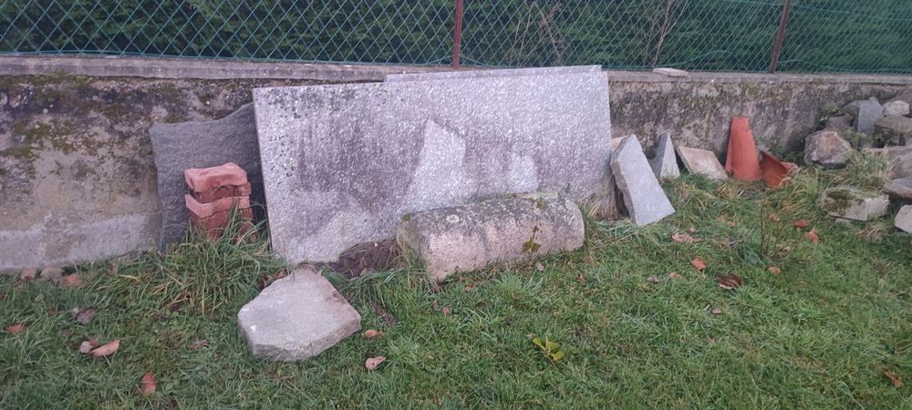 Plaque de granit polie sur une surface Bricolage