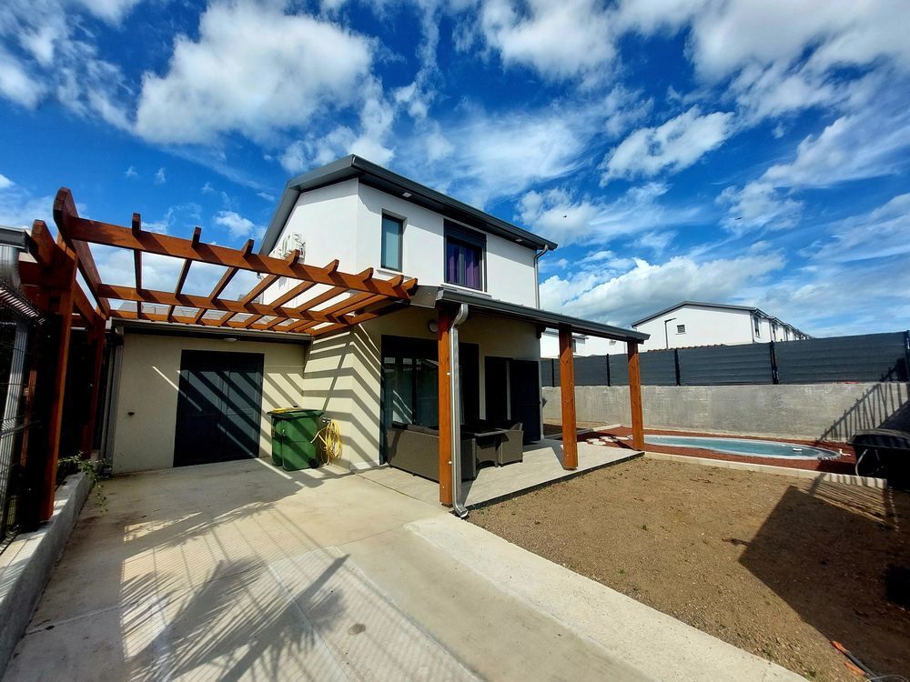 Location Colocation Chambre en dans villa dispo à partir du 10 juillet sur Saint-pierre