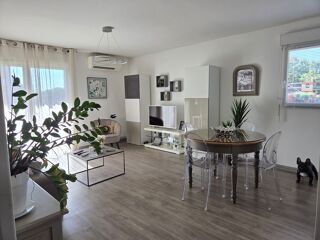  Appartement à vendre 3 pièces 60 m² Nimes