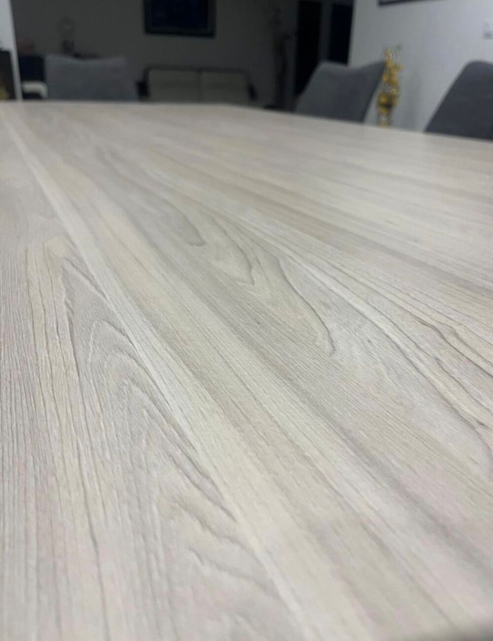 Grande table de salle &agrave; manger moderne bois ch&ecirc;ne massif Meubles