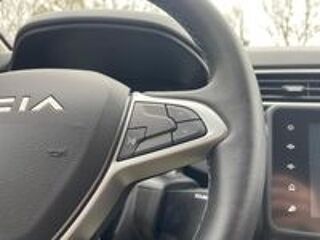 Duster TCe 150 4x2 EDC Journey 2023 occasion 91150 &Eacute;tampes