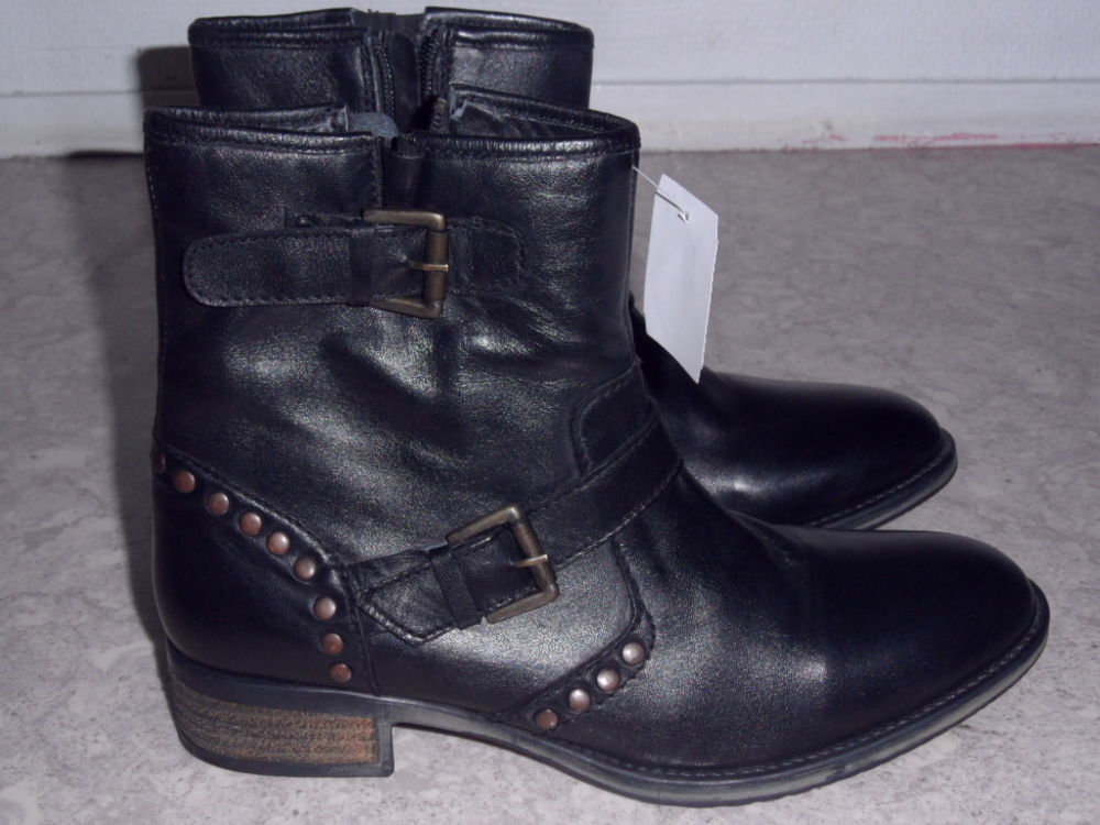 BOTTINES FEMMES CUIR NEUVES Chaussures