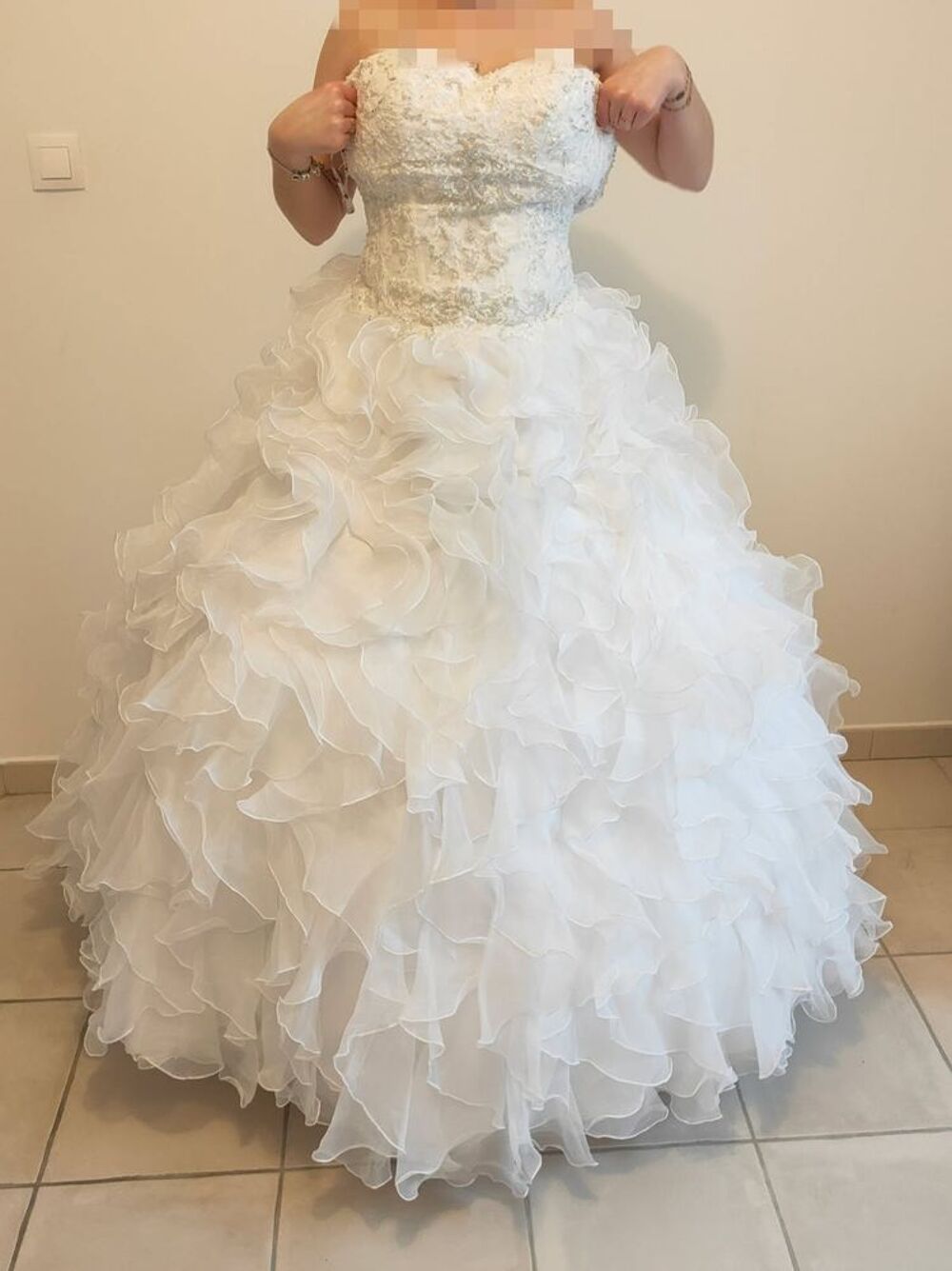 Robe de mari&eacute;e Vêtements