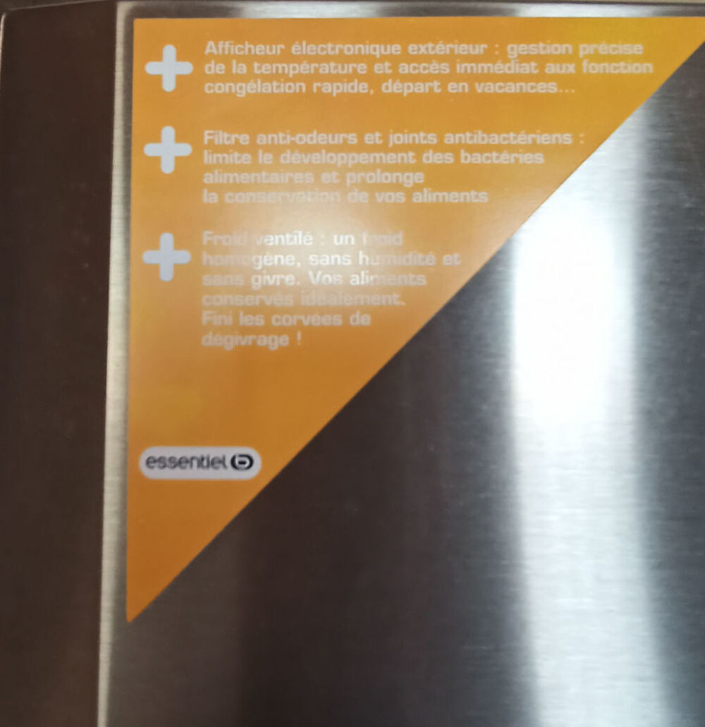 R&eacute;frig&eacute;rateur cong&eacute;lateur NoFrost Essentiel B. Electroménager