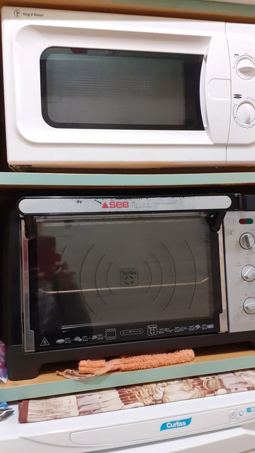 PETIT MICRO-ONDES et petit FOUR SEB Electroménager