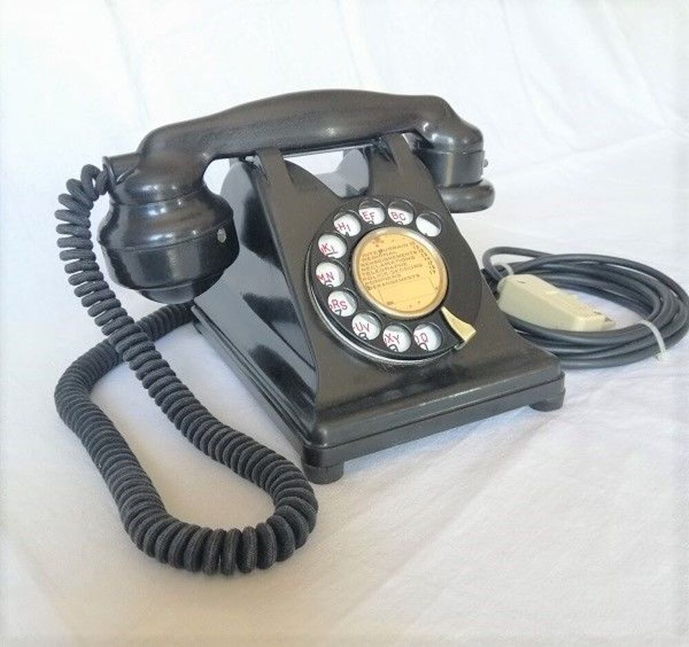 ANCIEN TELEPHONE VINTAGE 