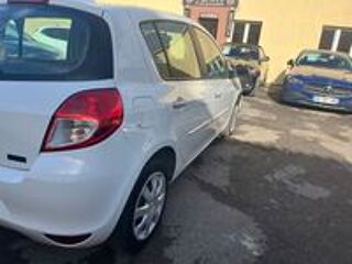 Clio III 1.2 16V 75 Aliz&eacute; 2013 occasion 77170 Brie-Comte-Robert